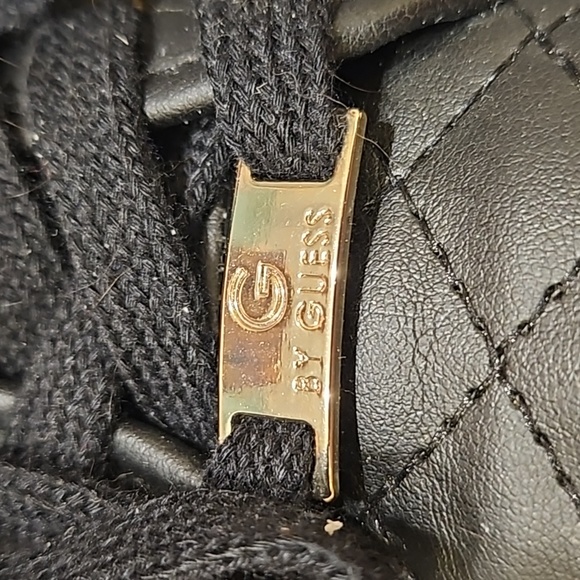 Guess Sneakers - Picture 5 of 16